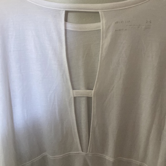 Under armour long sleeve top - Picture 4 of 5